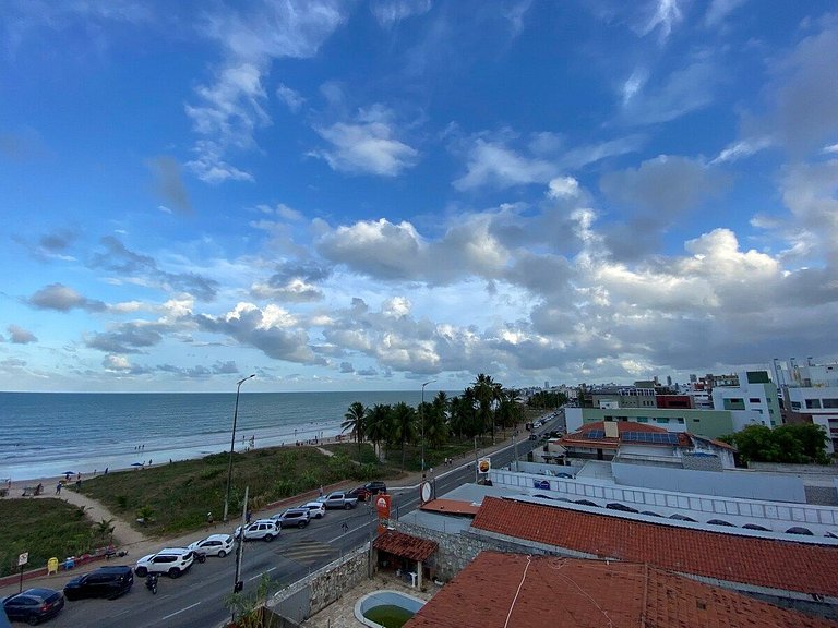 Beira-mar do Bessa c/ piscina no rooftop