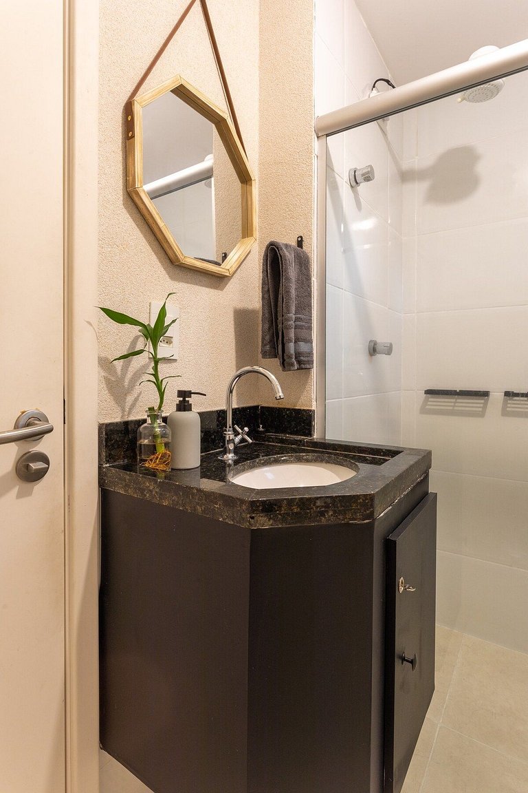 2 quartos, perto do mar e conveniências