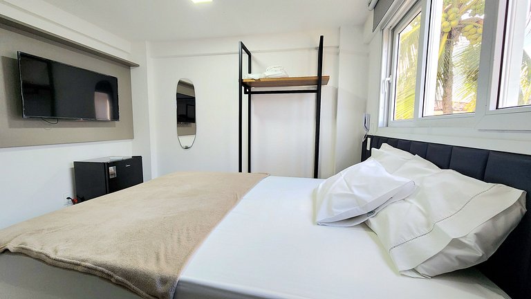 Flat Beira-Mar no Bessa. Wi-fi, piscina no rooftop