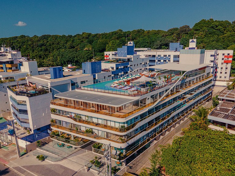 Luxo no Yacht Frente-Mar com Vista Deslumbrante