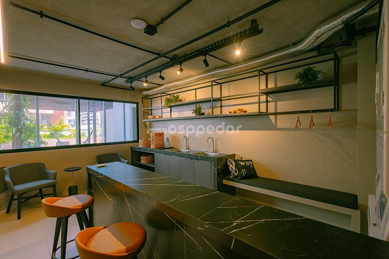 Rooftop c/ piscina na Av. Epitácio - próx ao mar