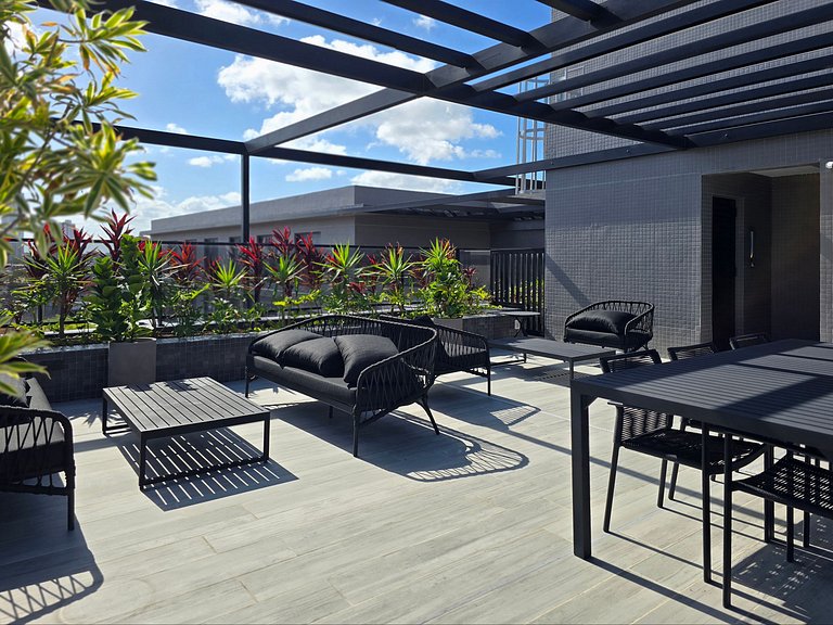 Beira-mar | Piscina | Academia | Varanda