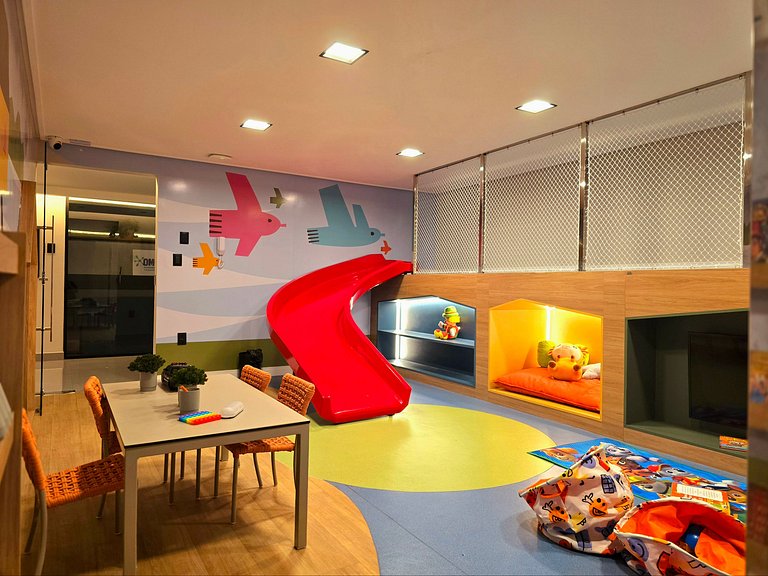 Studio com Piscina e Academia em Tambaú