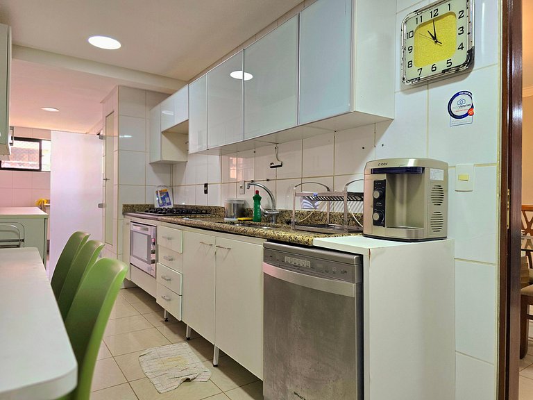 Espaço Ideal para Famílias: Conforto à Beira-Mar