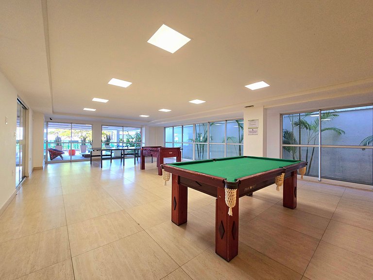 Beira-mar, renovado | Piscina e Academia