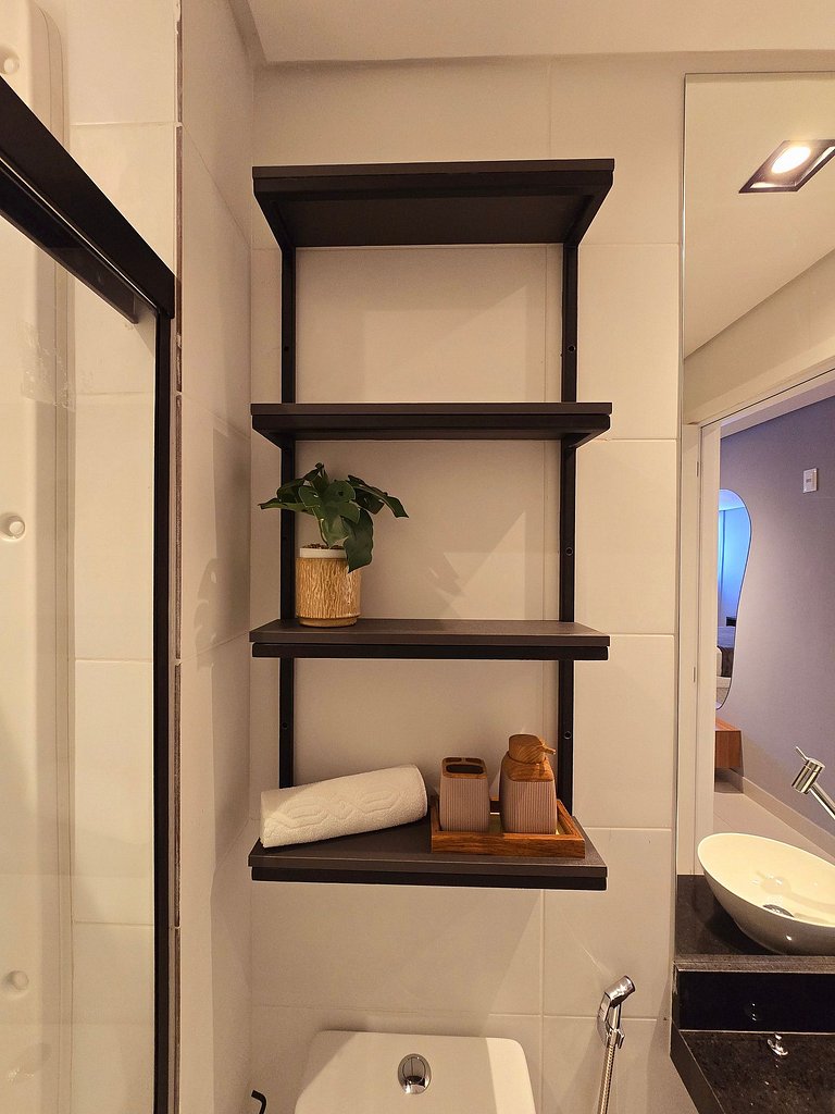 Perto dos shoppings. Piscina, Academia, Sauna
