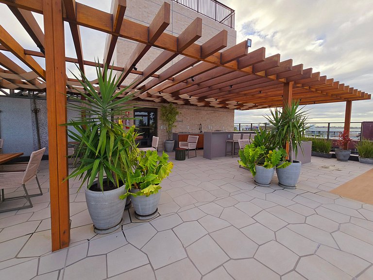 Jacuzzi privativa, design beira- mar do Bessa