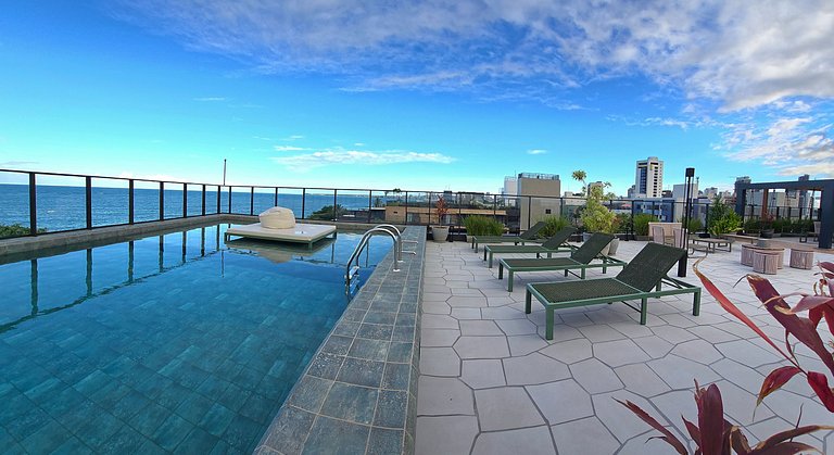 Pé na areia com vista incrível em Jardim Oceania