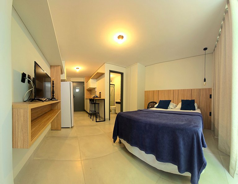 Flat novo c/ piscina rooftop próx. ao mar