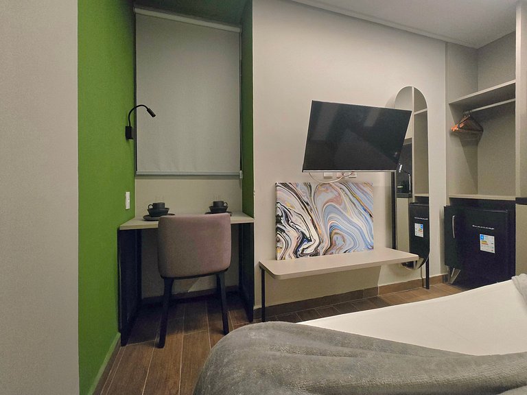 Studio com Piscina e Academia em Tambaú