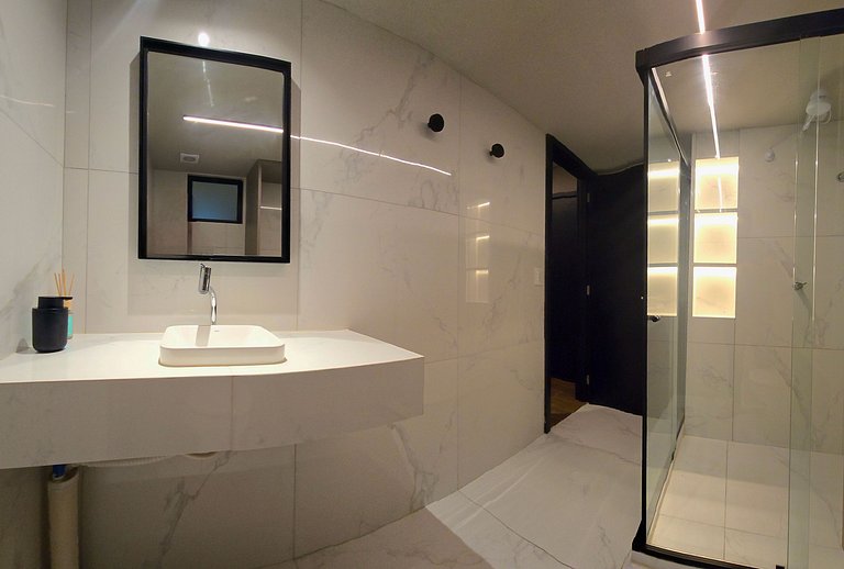 Studio com Piscina e Academia em Tambaú