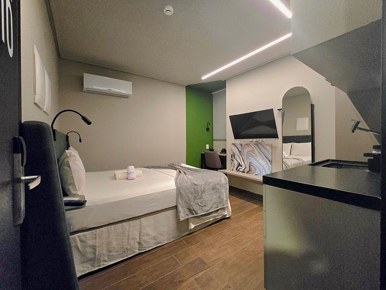 Studio com Piscina e Academia em Tambaú