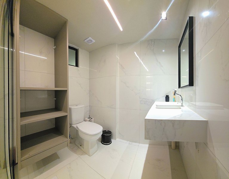 Studio com Piscina e Academia em Tambaú