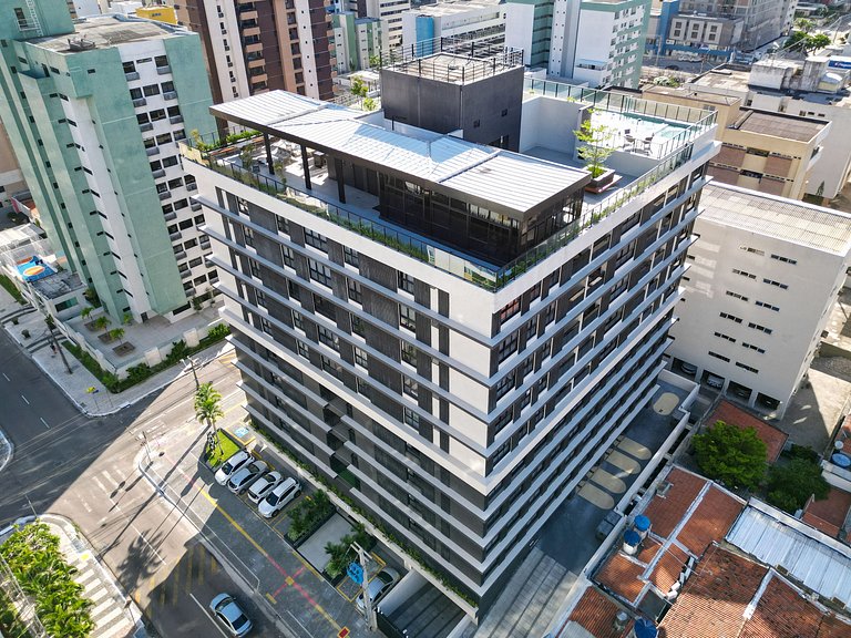 Studio com Piscina e Academia em Tambaú