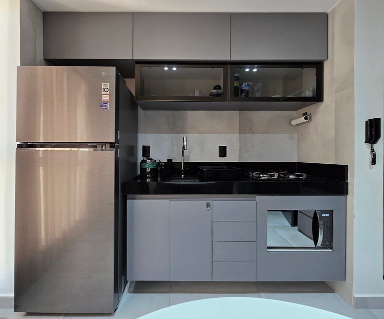 Studio Completo com Piscina em Tambaú