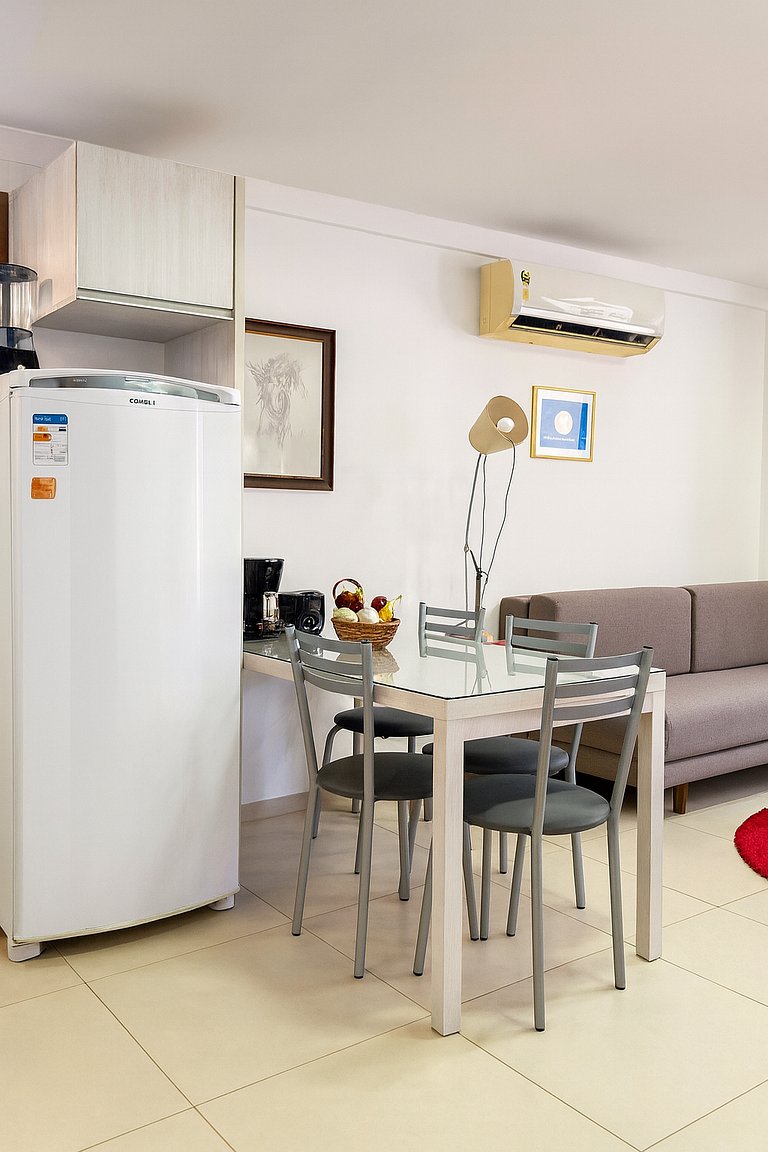Apartamento perto do mar c/ piscina