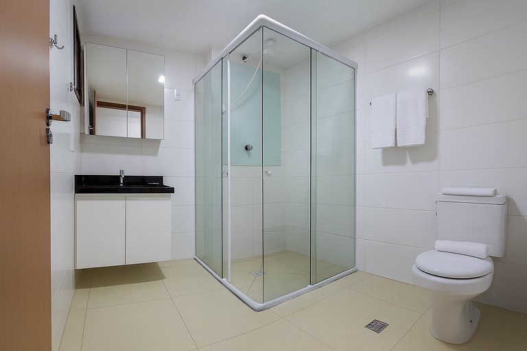 Apartamento perto do mar c/ piscina