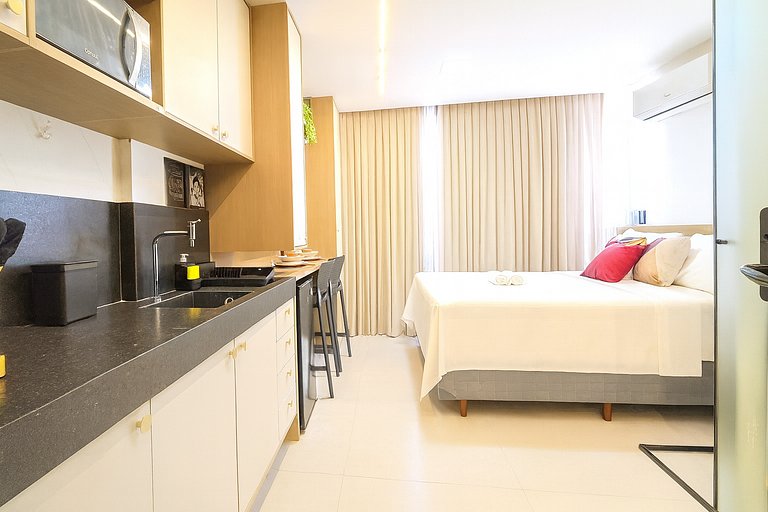 Studio perto do mar com rooftop incrível