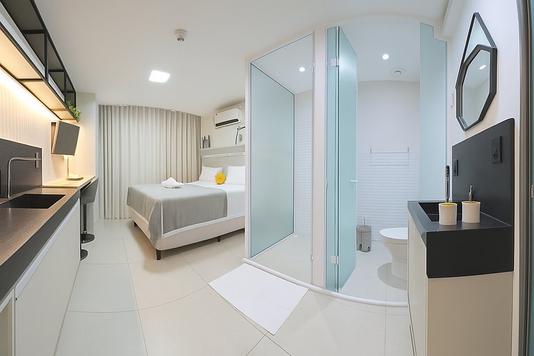 Studio moderno com rooftop vista mar