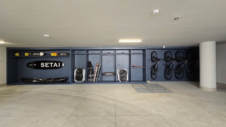 Studio luxo pé na areia com vista lateral para mar