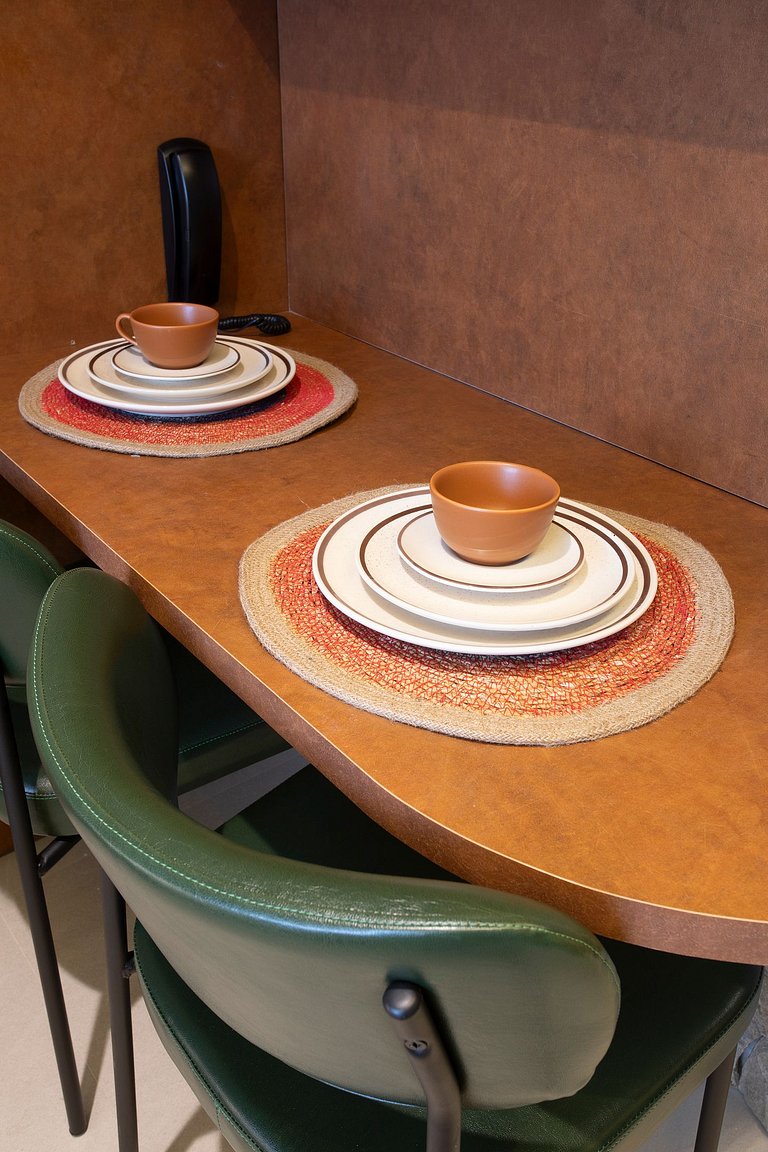 Studio luxo pé na areia com vista lateral para mar