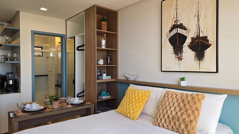 Vista para o mar com piscina deslumbrante