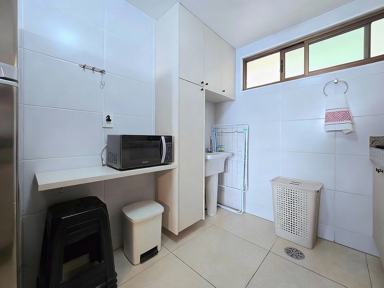 Beira-mar, Área externa, Linda Piscina, Academia