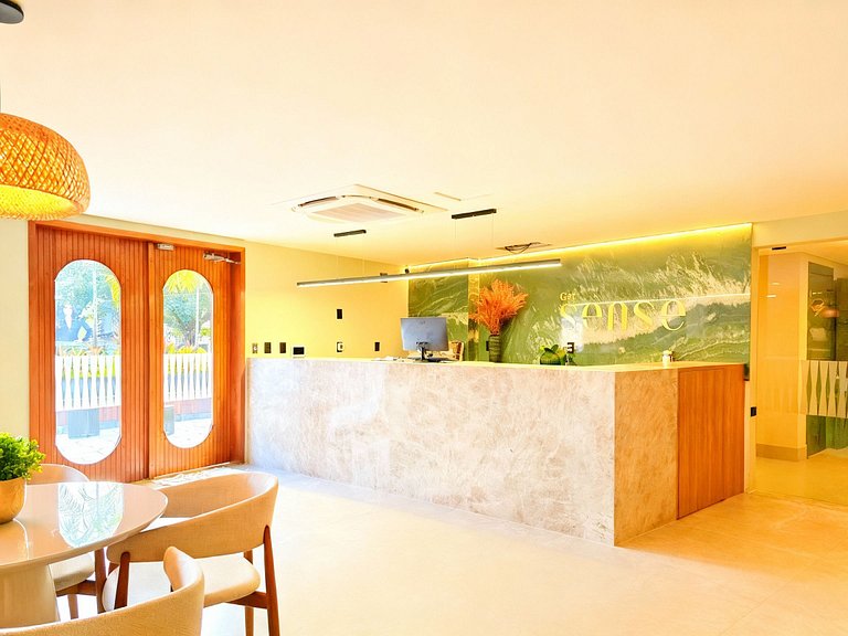 Pé na areia com vista incrível em Jardim Oceania