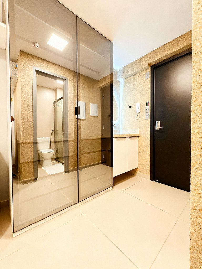 Beira-mar | Piscina | Academia | Varanda