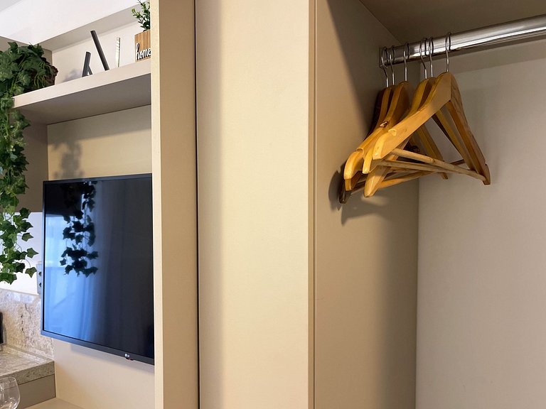 Pé na areia com varanda | Piscina | Academia