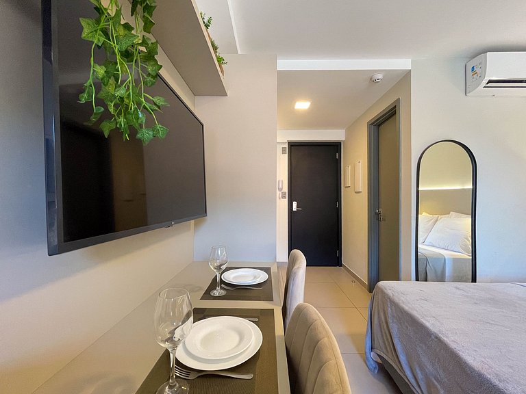 Pé na areia com varanda | Piscina | Academia