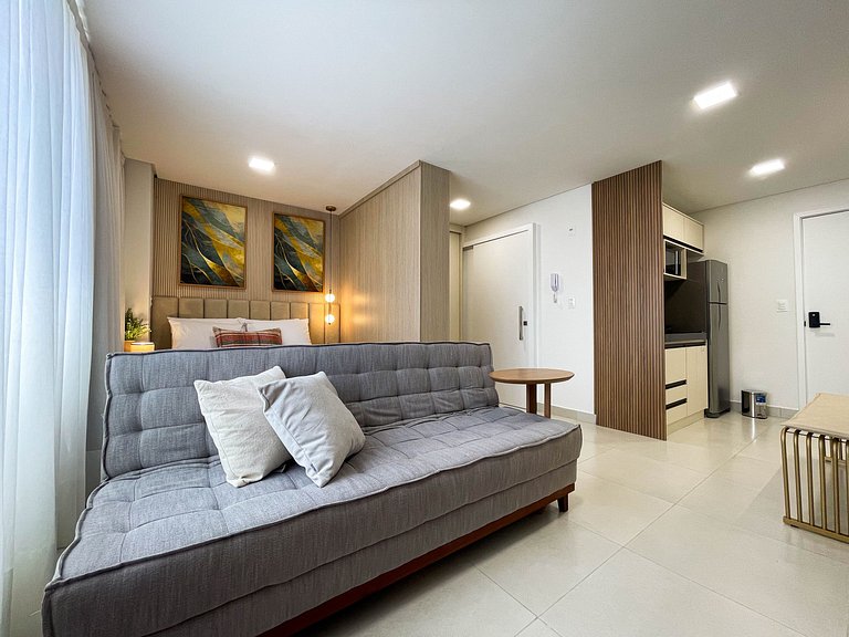 Studio moderno com conforto para até 4 pessoas