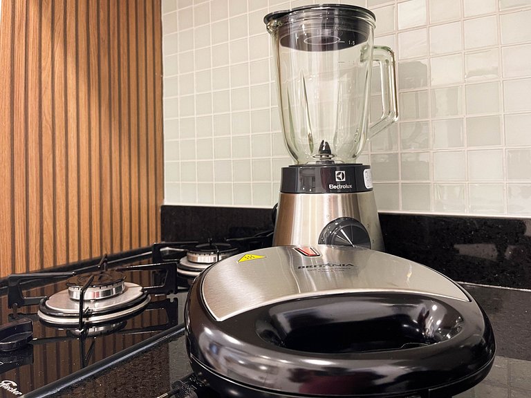 Studio moderno com conforto para até 4 pessoas