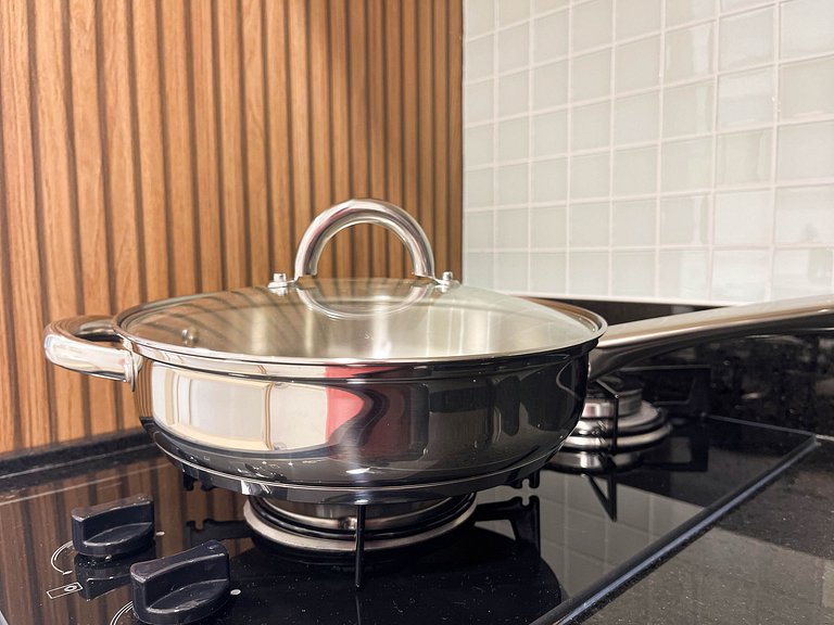 Studio moderno com conforto para até 4 pessoas