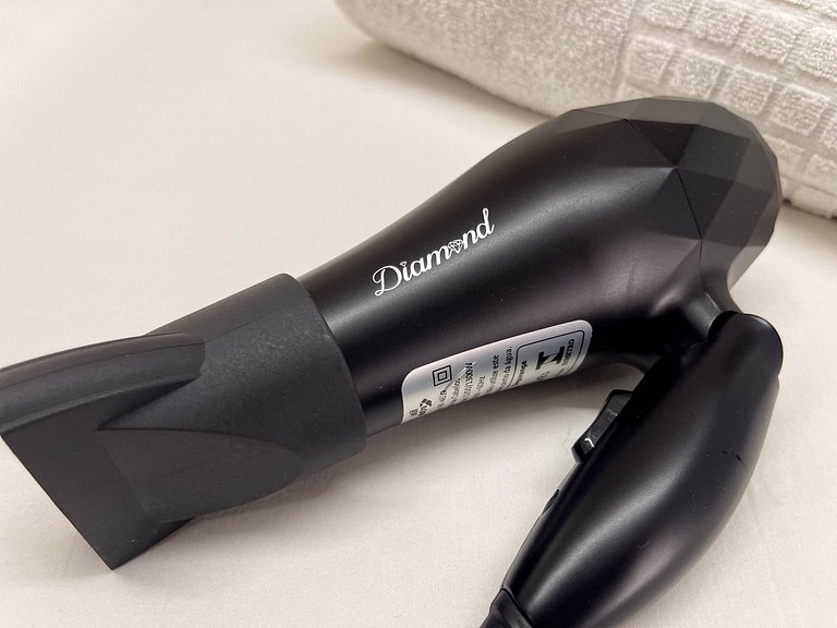 Studio com hidro privativa e rooftop exclusivo