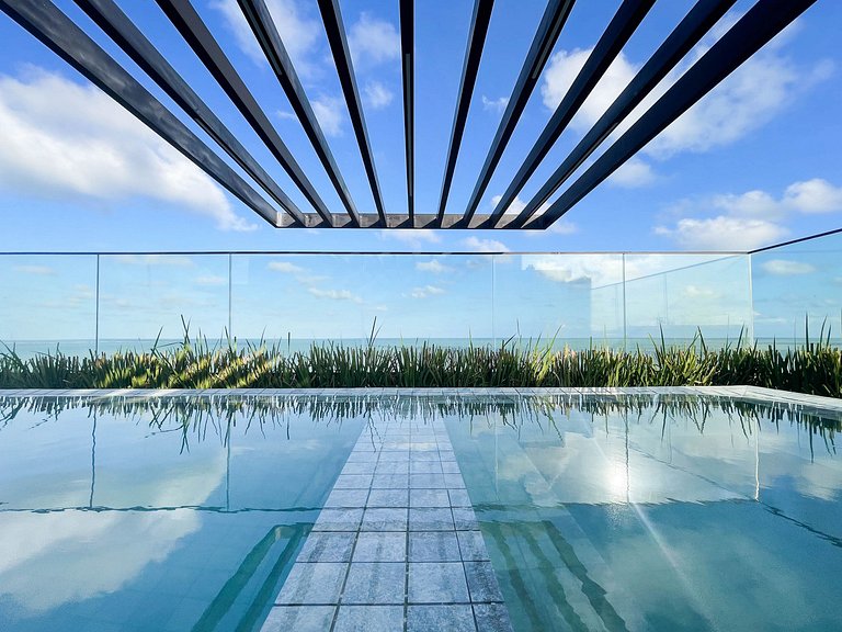 Piscina deslumbrante - vista mar - Intermares