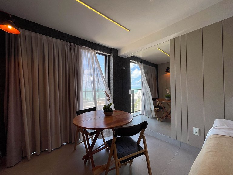 Piscina deslumbrante - vista mar - Intermares