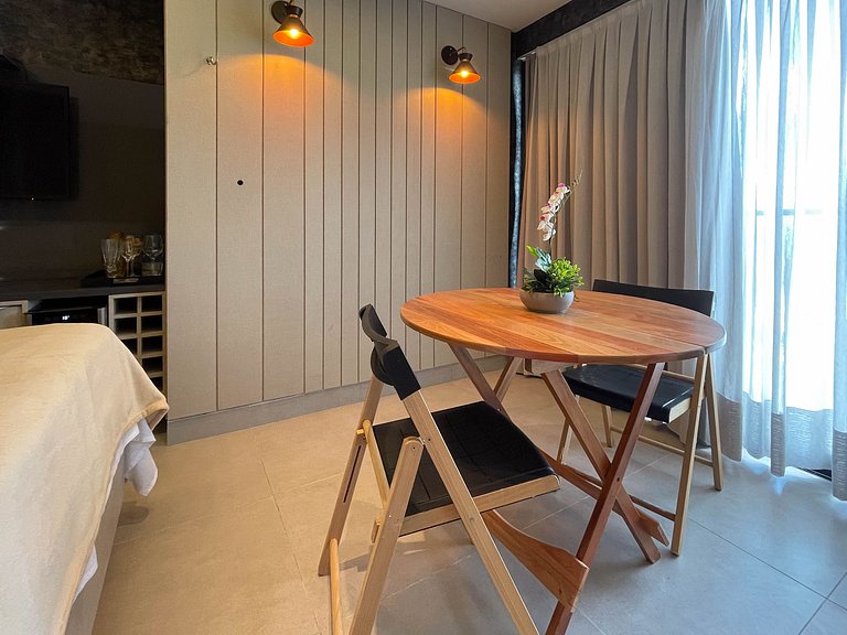 Piscina deslumbrante - vista mar - Intermares