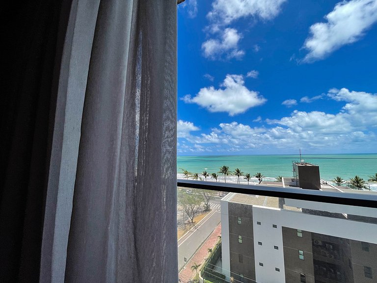 Piscina deslumbrante - vista mar - Intermares