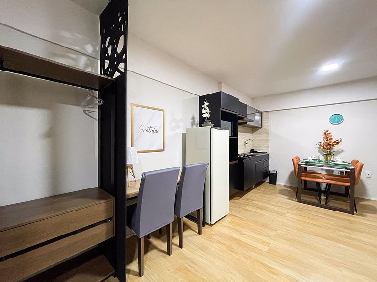 Studio moderno em frente ao Manaíra Shopping