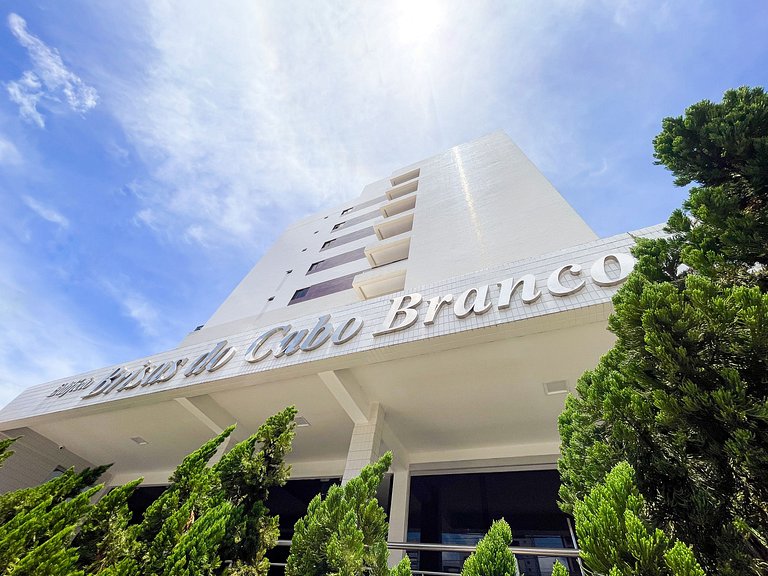 Design e conforto a 5 minutos do mar