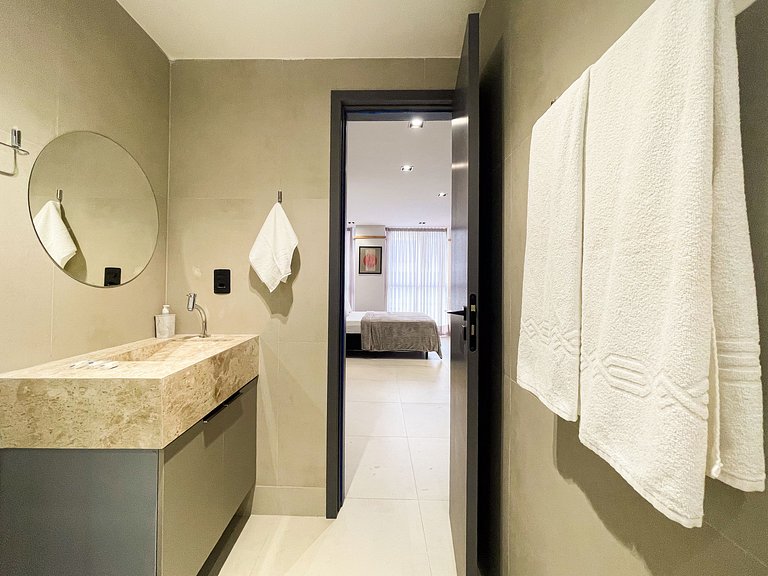 Studio novo | Rooftop com piscina | Intermares