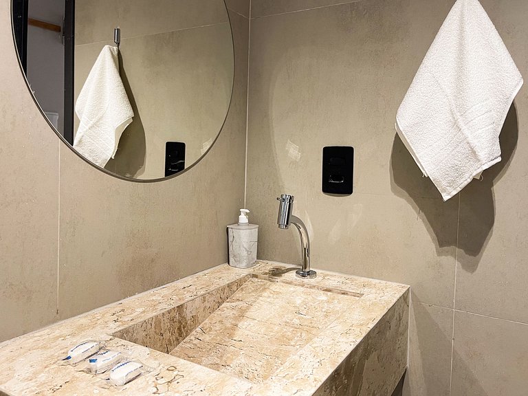 Studio novo | Rooftop com piscina | Intermares