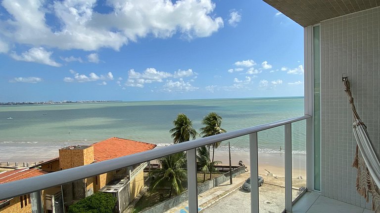 Pé na areia, 2 quartos, vista pro mar