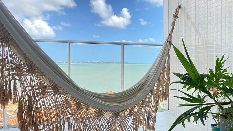 Pé na areia, 2 quartos, vista pro mar